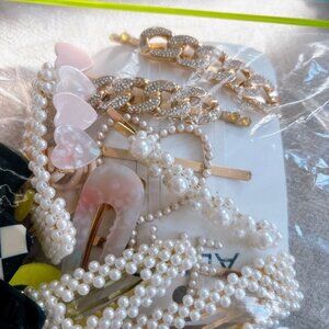 HAIR CLIPS, HEADBAND, FALSE LASHES, PRICE FOR ALL